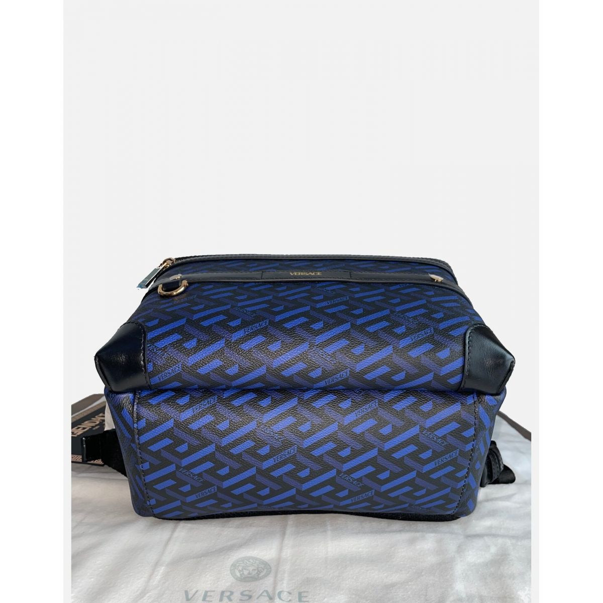 Рюкзак Versace La Greca Signature синий Рюкзак Versace La Greca Signature синий