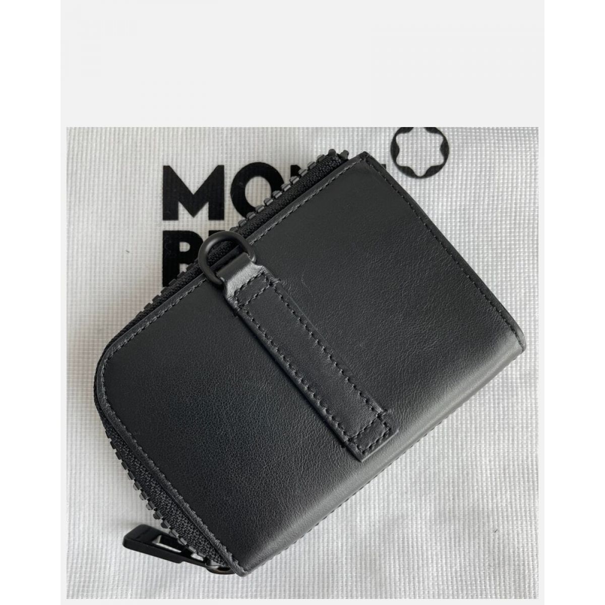 Кардхолдер MONTBLANC Extreme 2.0 Кардхолдер MONTBLANC Extreme 2.0