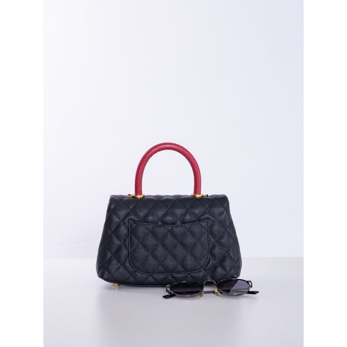 Дамская сумка Chanel Black Caviar Leather Дамская сумка Chanel Black Caviar Leather